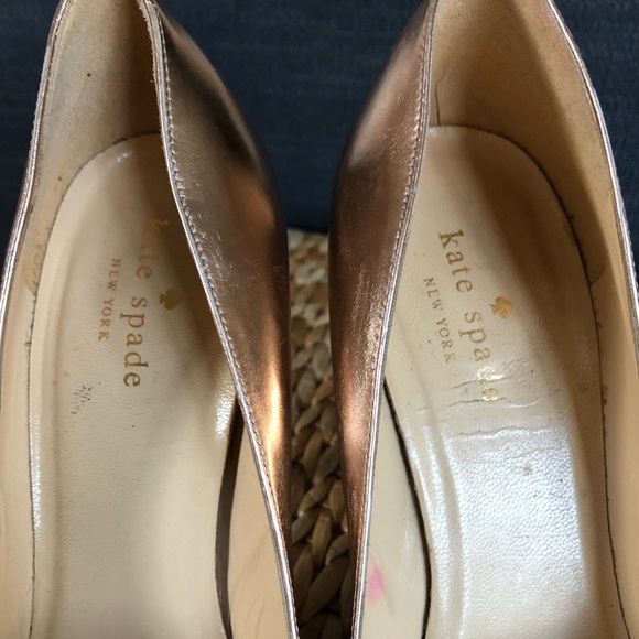 Kate Spade Licorice Rose Gold High Heel Pumps 8.5 - Picture 3 of 6